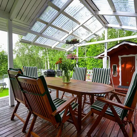 Kastehelmi Villa